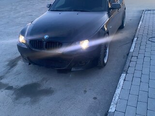 2005 BMW 5 серии 525xi V (E60/E61), чёрный, 1050000 рублей, вид 3