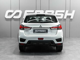 2023 Mitsubishi ASX I Рестайлинг 3, белый, 2960000 рублей, вид 4