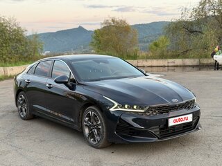 2020 Kia K5 III, синий, 2850000 рублей, вид 4