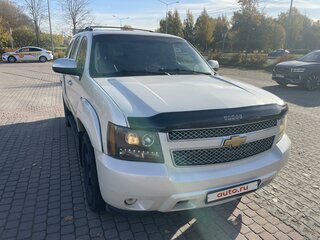 2012 Chevrolet Tahoe 6AT III, белый, 1950000 рублей, вид 2