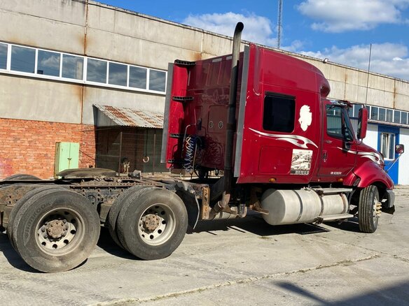 2008 International ProStar, красный, 1500000 рублей - вид 3