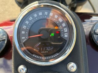 2020 Harley-Davidson Low Rider, пурпурный, 1146215 рублей, вид 2