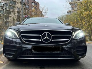 2019 Mercedes-Benz E-Класс 200 d V (W213, S213, C238), чёрный, 2600000 рублей, вид 3