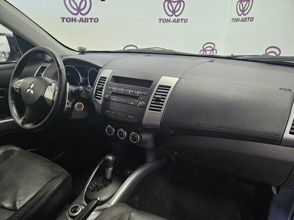 2010 Mitsubishi Outlander II Рестайлинг, чёрный, 945000 рублей - вид 11