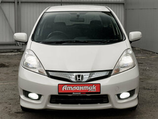 2013 Honda Fit Shuttle I Рестайлинг, белый, 935000 рублей, вид 2