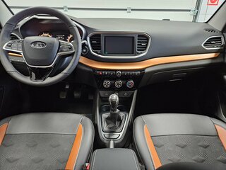 2026 Lada (ВАЗ) Vesta SW Cross I Рестайлинг (NG), коричневый, 2043000 рублей, вид 3