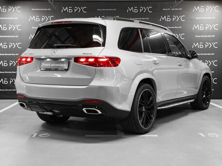 2026 Mercedes-Benz GLS 450 d II (X167) Рестайлинг, серый, 19360000 рублей, вид 4