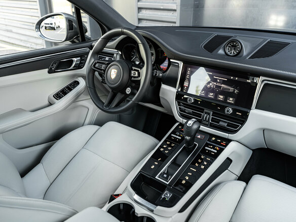 2026 Porsche Macan I Рестайлинг 2, серый, 14990000 рублей - вид 13