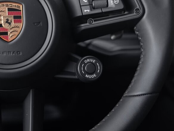 2026 Porsche Cayenne E-Hybrid Coupé III Рестайлинг, чёрный, 14990032 рублей - вид 15