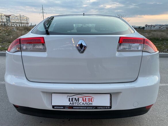 2008 Renault Laguna III, белый - вид 29