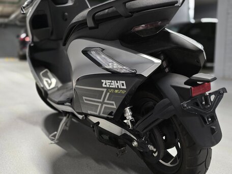 2024 Zeeho AE8 S+, серебристый, 450000 рублей, вид 5