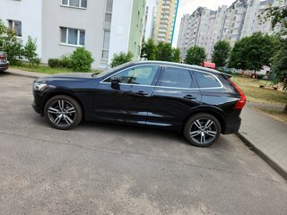 2018 Volvo XC60 II, чёрный, 3399999 рублей, вид 3