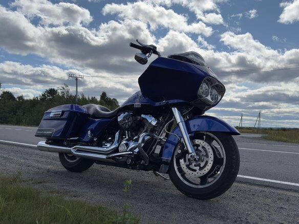 2011 Harley-Davidson Road Glide Limited, синий, 1000000 рублей