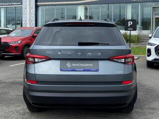 2020 Skoda Kodiaq I, серый, 2798000 рублей, вид 4