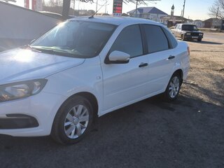 2018 Lada (ВАЗ) Granta I Рестайлинг, белый, 720000 рублей, вид 1