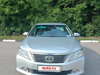 2014 Toyota Camry VII (XV50), серебристый, 1780000 рублей, вид 2