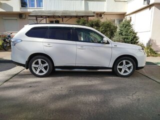 2012 Mitsubishi Outlander III, белый, 1320000 рублей, вид 4