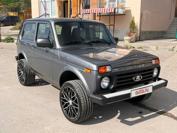 2023 Lada (ВАЗ) Niva Legend I, серый, 1590000 рублей - вид 1