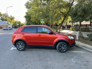 2012 SsangYong Actyon II, красный, 800000 рублей, вид 3
