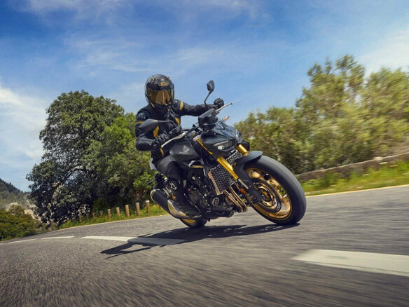2026 Honda CB 1000 Hornet, серый, 1750000 рублей - вид 11
