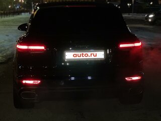2017 Porsche Cayenne Diesel II Рестайлинг (958), чёрный, 4650000 рублей, вид 3