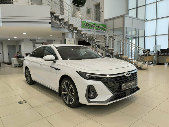 2023 Chery Arrizo 8, белый - вид 2
