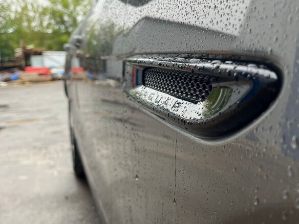 2017 Jaguar F-Pace I, серый, 2190000 рублей - вид 27