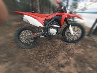 2022 BSE Z5, красный, 170000 рублей, вид 2