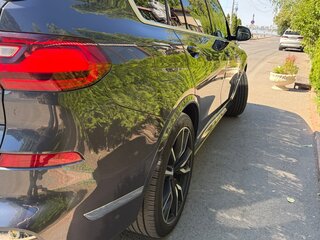 2020 BMW X7 30d I (G07), серый, 6990000 рублей, вид 4