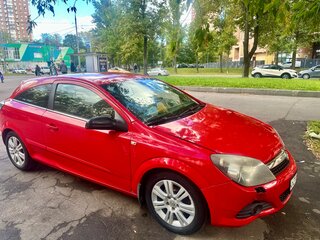 2009 Opel Astra GTC H Рестайлинг, красный, 400000 рублей, вид 1