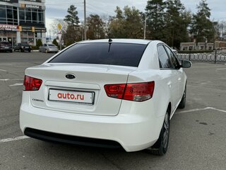 2012 Kia Cerato 6-speed II, белый, 1130000 рублей, вид 3
