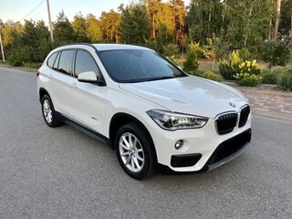 2017 BMW X1 18d sDrive II (F48), белый, 2500000 рублей, вид 2