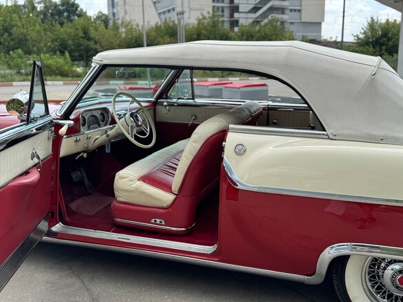 1954 Packard Caribbean I, красный, 11000000 рублей - вид 12