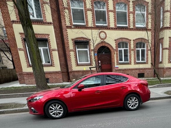 2013 Mazda 3 III (BM), красный, 1380000 рублей - вид 5