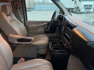 2013 Chevrolet Express II, чёрный, 3500000 рублей, вид 4
