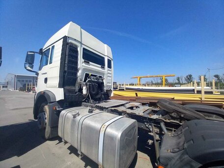2022 Sinotruk Howo 4X2, белый, 3800000 рублей, вид 2