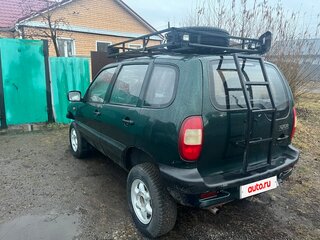 2004 Chevrolet Niva I, зелёный, 275000 рублей, вид 3