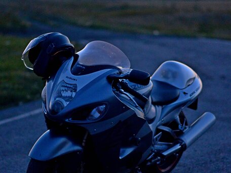 2002 Suzuki GSX 1300 R Hayabusa, серый, 499000 рублей, вид 5