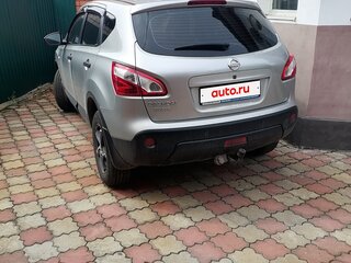 2013 Nissan Qashqai I Рестайлинг, серебристый, 999999 рублей, вид 3