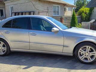 2003 Mercedes-Benz E-Класс 220 III (W211, S211), серый, 980000 рублей, вид 4