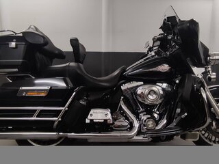 2009 Harley-Davidson Electra Glide, чёрный, 785000 рублей, вид 2