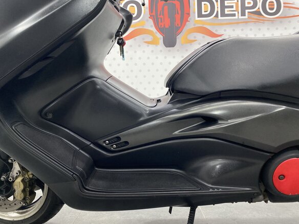 2004 Yamaha TMAX, чёрный, 320000 рублей - вид 10