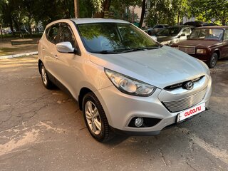 2013 Hyundai ix35 I, серебристый, 1050000 рублей, вид 2