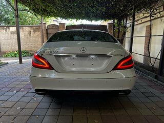 2012 Mercedes-Benz CLS 350 II (C218), белый, 2100000 рублей, вид 4