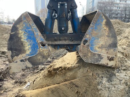 2008 Takeuchi TB1140, серебристый, 5500000 рублей, вид 4
