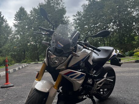 2017 BMW G 310 R, белый, 339000 рублей, вид 3