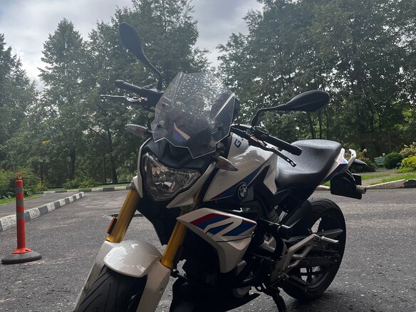 2017 BMW G 310 R, белый, 329000 рублей - вид 2