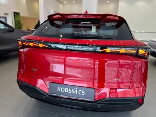 2026 Omoda C5 II, красный, 2842500 рублей, вид 5