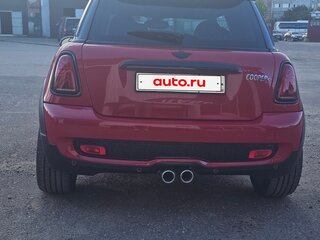 2010 Mini Hatch Cooper S II (R56) Рестайлинг, красный, 865000 рублей, вид 5