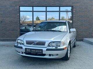 2001 Volvo S40 I Рестайлинг, серебристый, 600000 рублей, вид 1